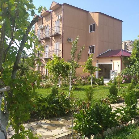 Inn Aхчыпсы Gagra Exterior photo